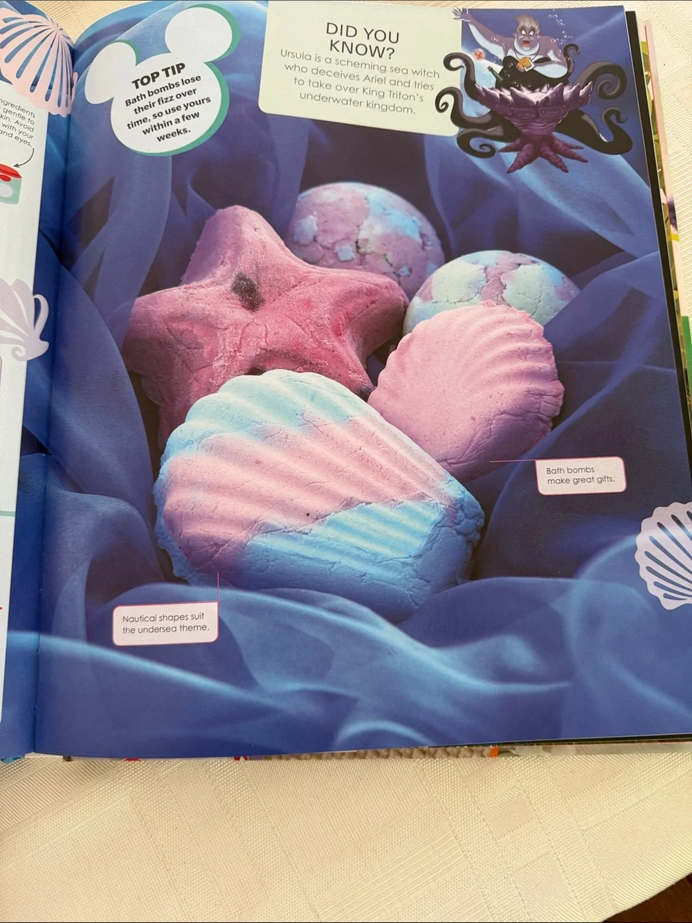 Disney Ideas Book - Red Cover Kids Crafts & Activities